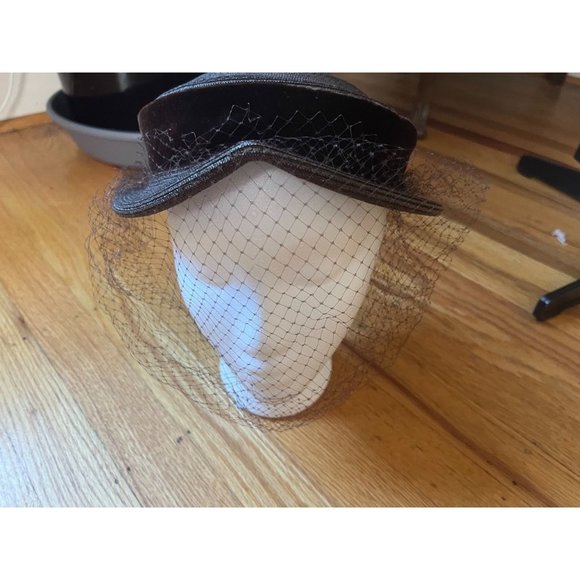 Vintage Brown Straw Hat with Velvet Ribbon by Frederick & Nelson Seattle - Picture 1 of 5